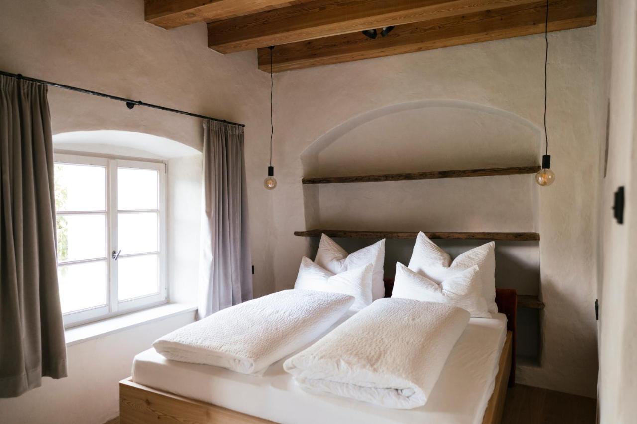St. Vigilius Modern Historic Apartments Nals Zewnętrze zdjęcie