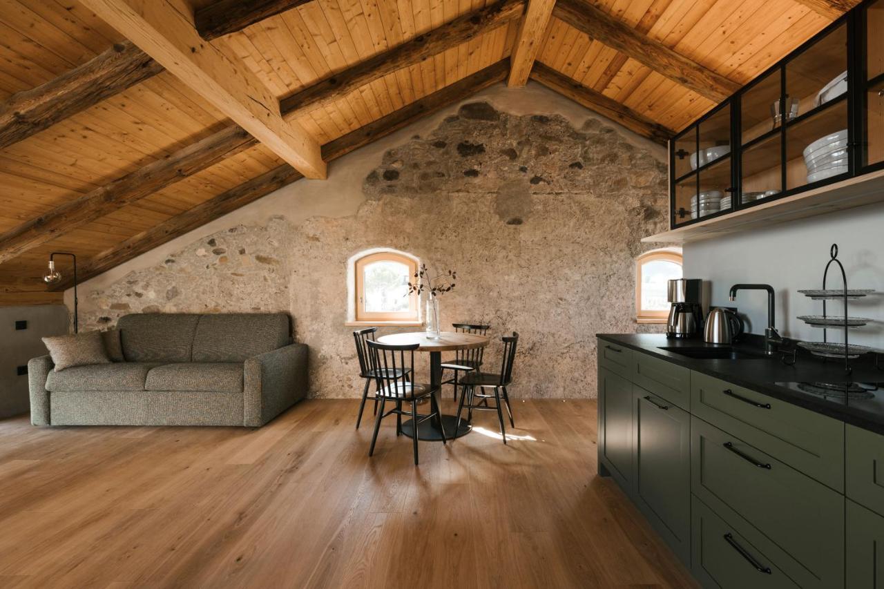 St. Vigilius Modern Historic Apartments Nals Zewnętrze zdjęcie